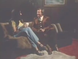 Zvezda od na orient nam 1979 polna film, seks posnetek 94 | sex