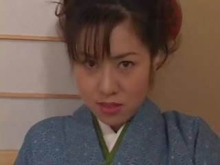 Chinatsu Nakano - 23 yo Japanese Geisha mademoiselle